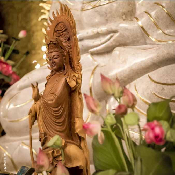 愿做佛前一朵莲 - 曹山宝积寺官网